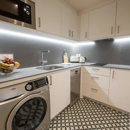 Barcelona Touch - Campalans